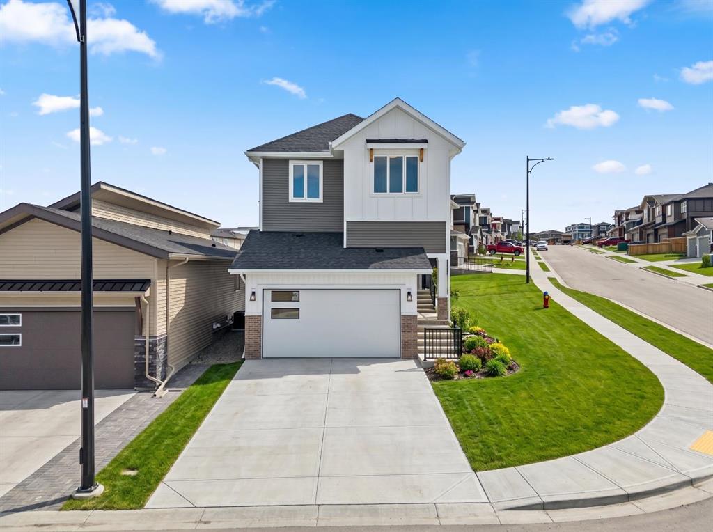 305 Precedence View, Cochrane, Alberta, T4C 3B4