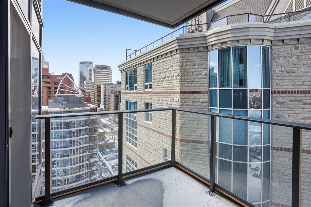 #1309 730 2 Avenue SW, Calgary, Alberta, T2P 1R8