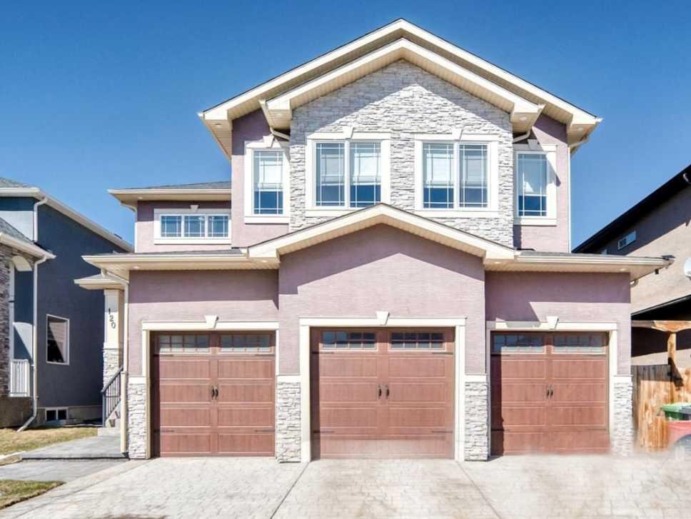 120 KINNIBURGH Circle, Chestermere, Alberta, T1X 0P8