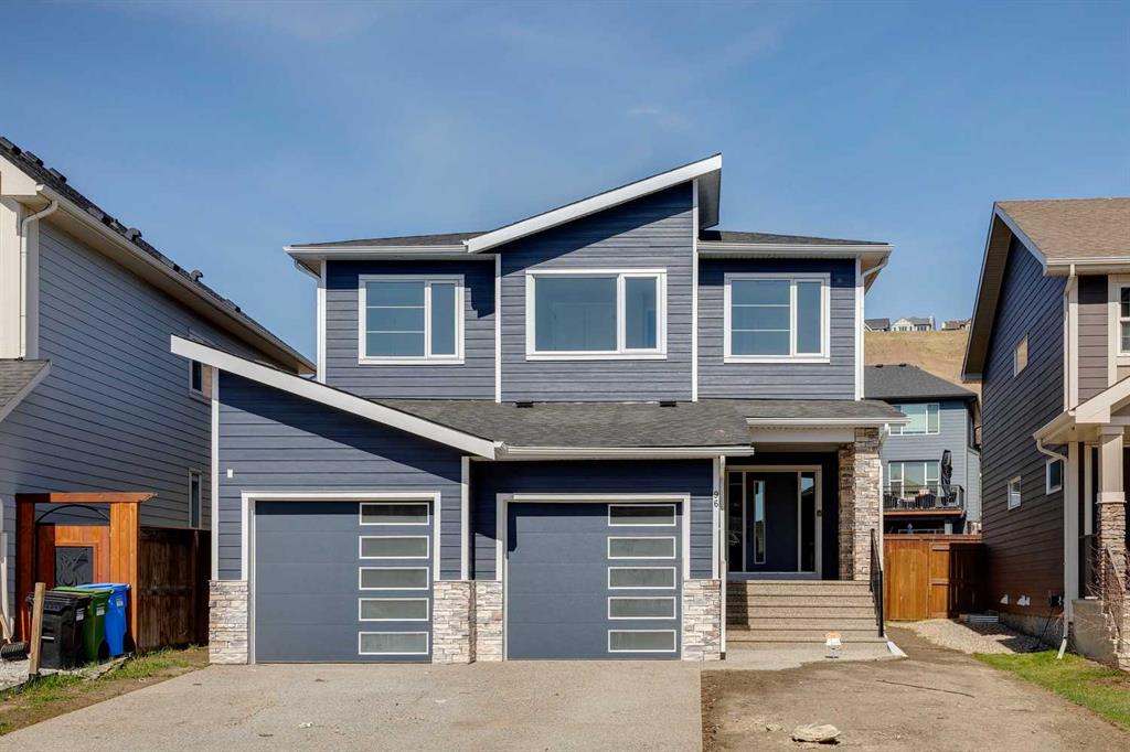 96 Cranbrook Way SE, Calgary, Alberta, T3M 2C3