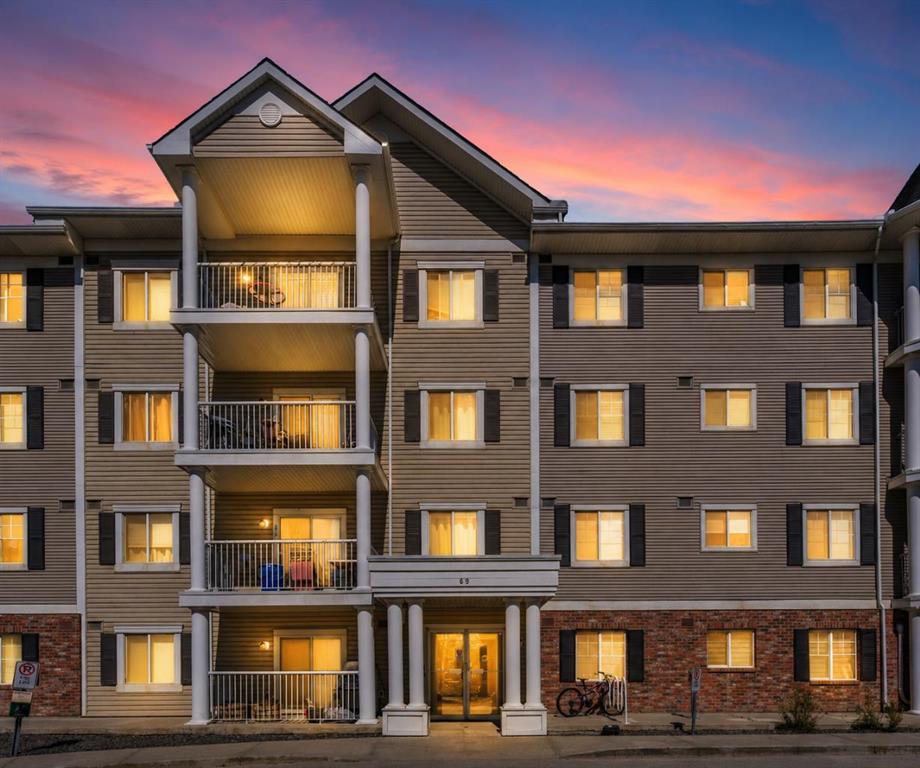 #5209 69 Country Village Manor NE, Calgary, Alberta, T3K 0P1