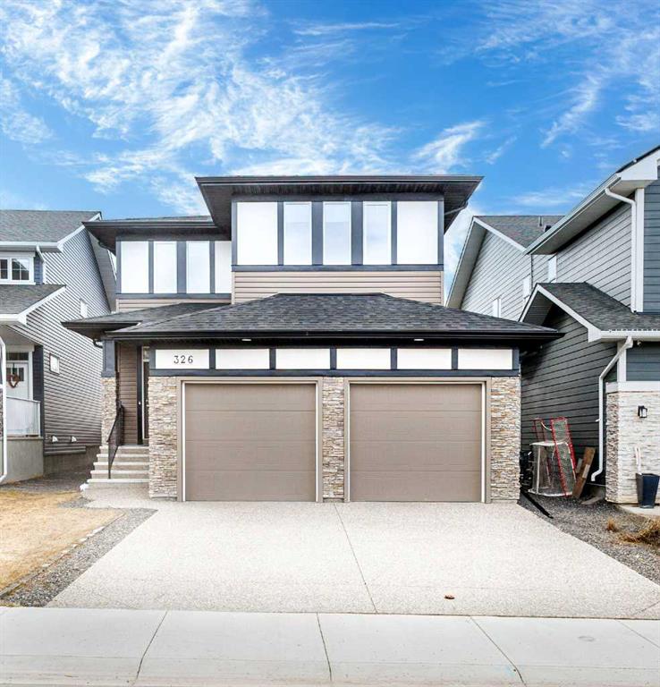 326 Crestmont Drive SW, Calgary, Alberta, T3B 6G8