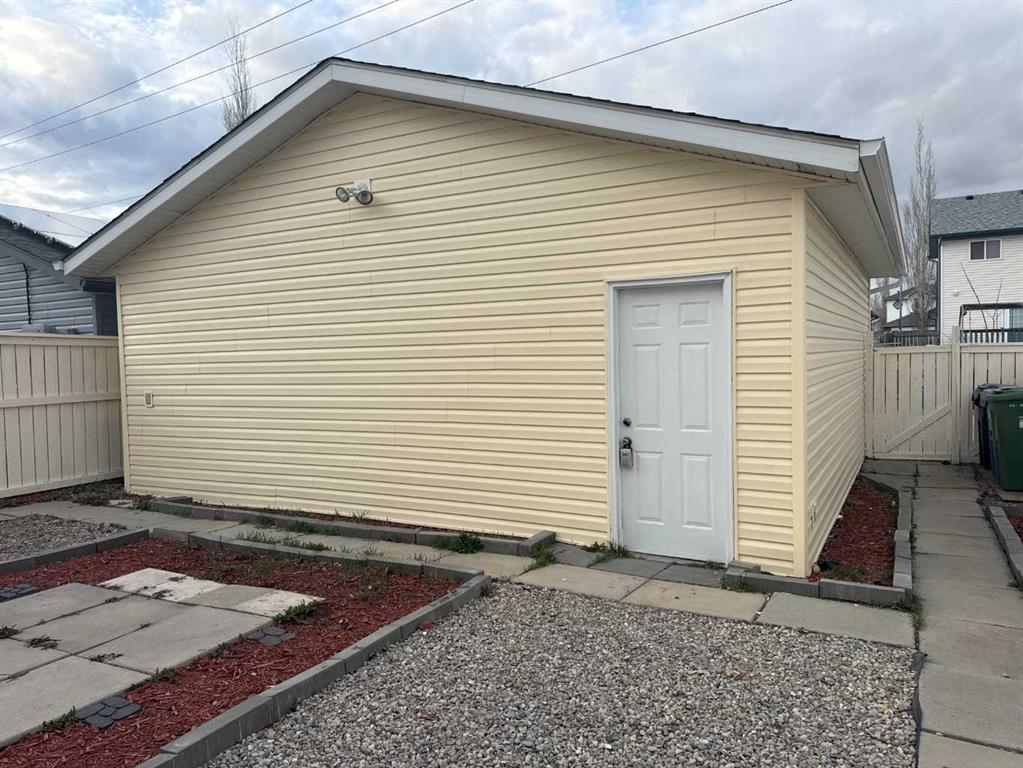 86 Harvest Rose Circle NE, Calgary, Alberta, T3K 4M7