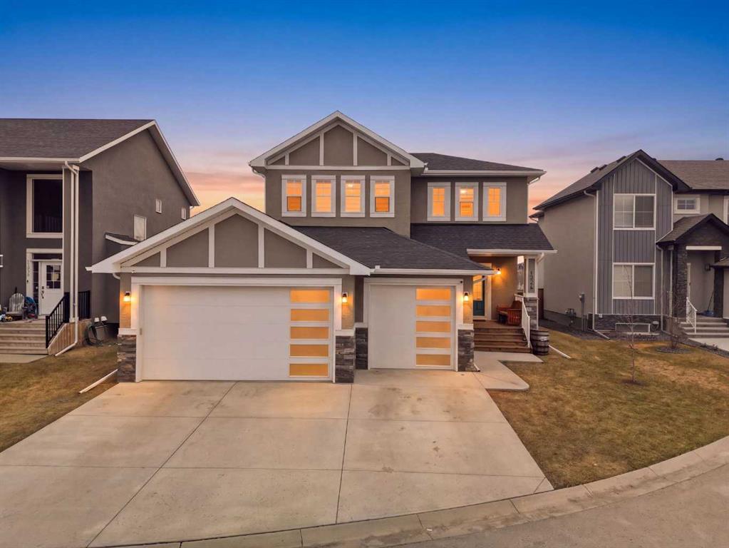 1334 Lackner Boulevard, Carstairs, Alberta, T0M 0N0