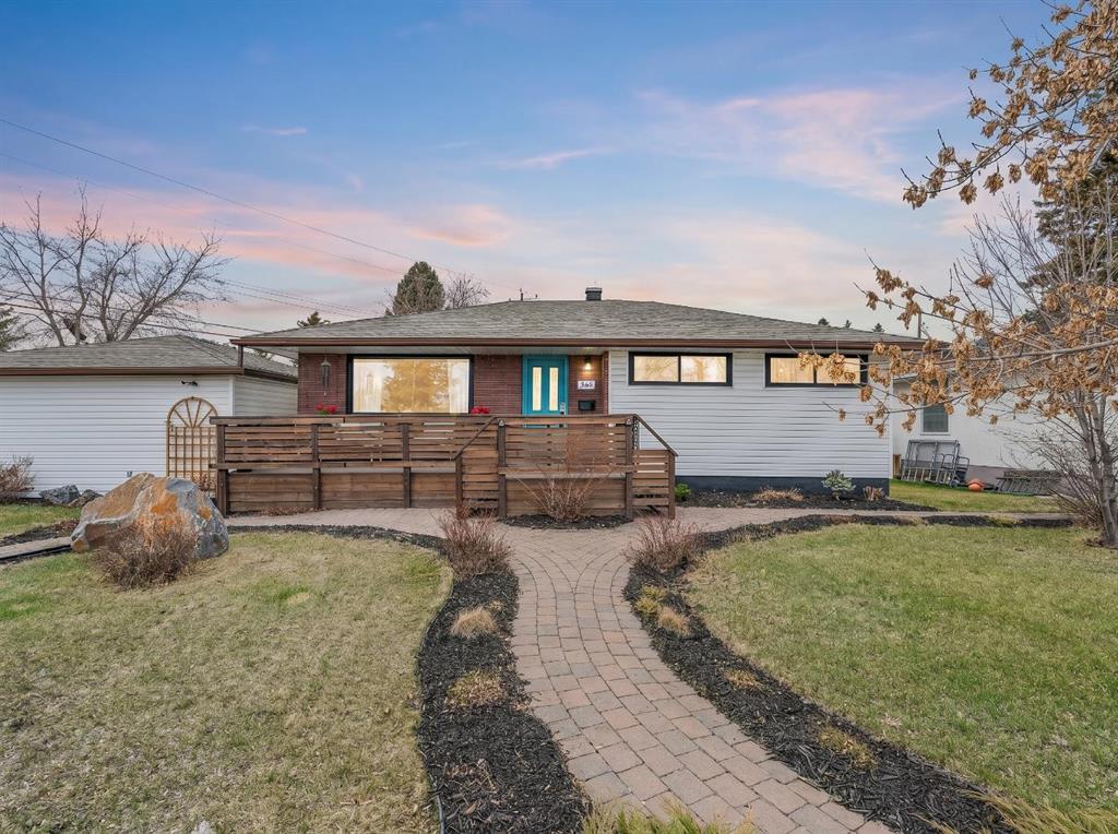 223 45 Street SW, Calgary, Alberta, T3C 2B4