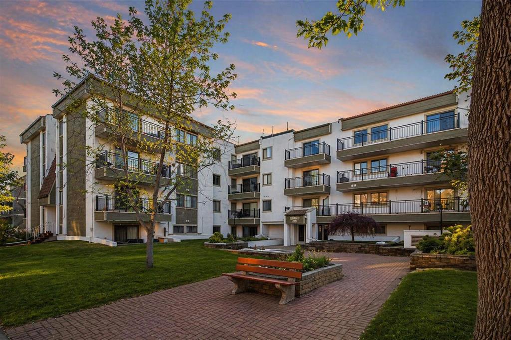 #215 723 57 Avenue SW, Calgary, Alberta, T2V 4Z3