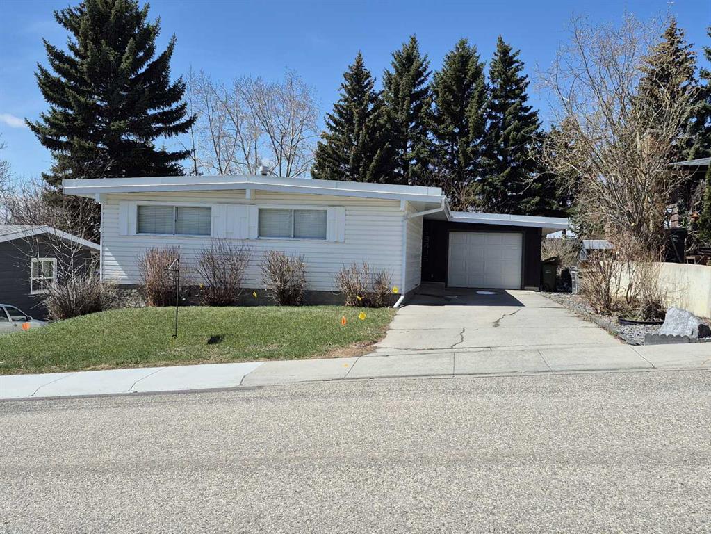 3415 Benton Drive NW, Calgary, Alberta, T2L1W7