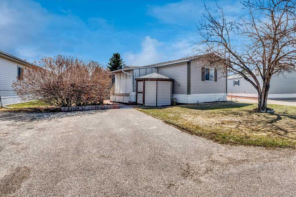 38 Doubletree Way, Strathmore, Alberta, T1P 1M8