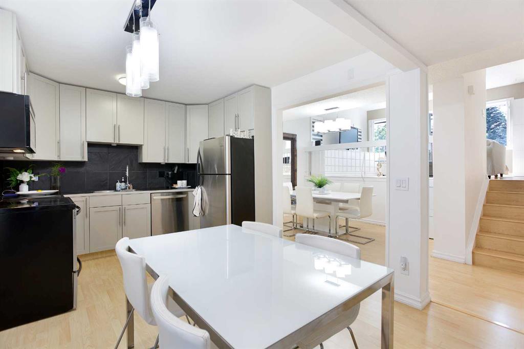 354 Brae Glen Road SW, Calgary, Alberta, T2W 1B6