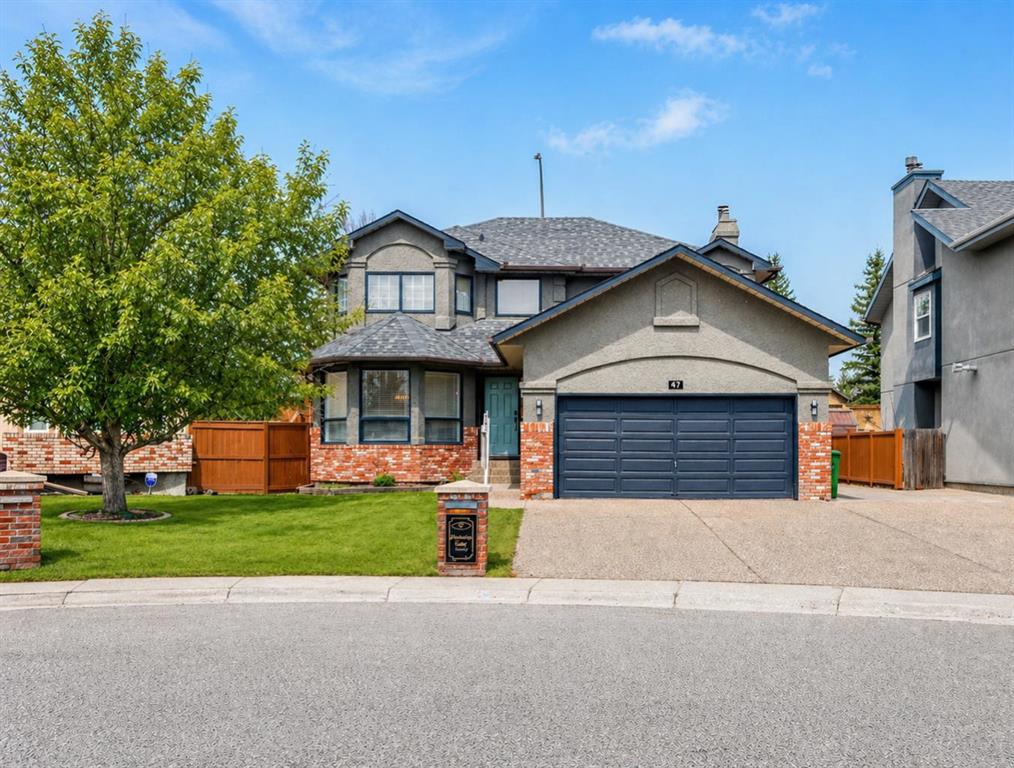 47 Canterbury Court SW, Calgary, Alberta, T2W 6C2