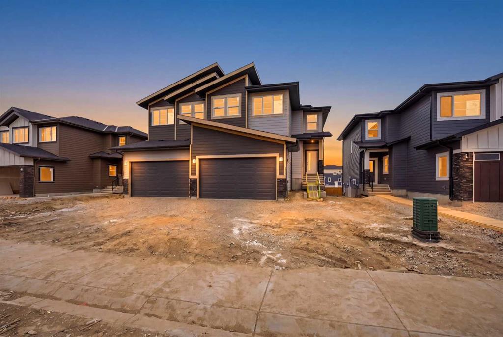 30 Waterford Mews, Chestermere, Alberta, T1X 3B4