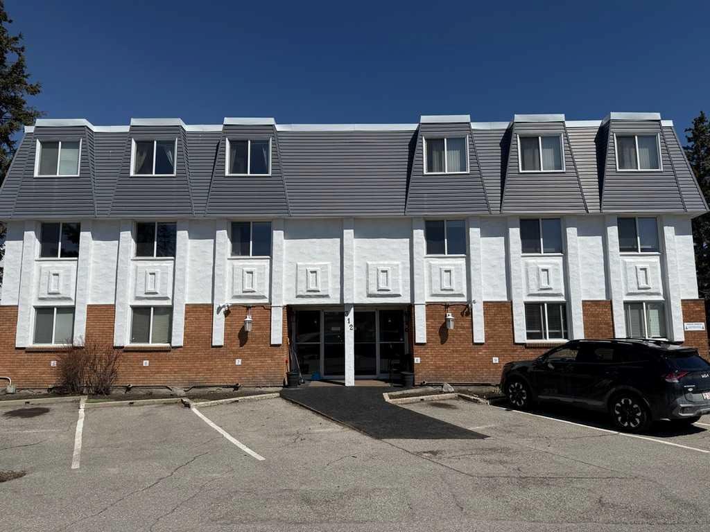 #1 312 cedar Crescent SW, Calgary, Alberta, T3C2Y8