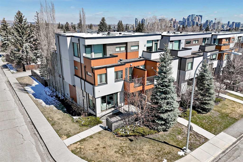 2142 28 Avenue SW, Calgary, Alberta, T2t 1K5
