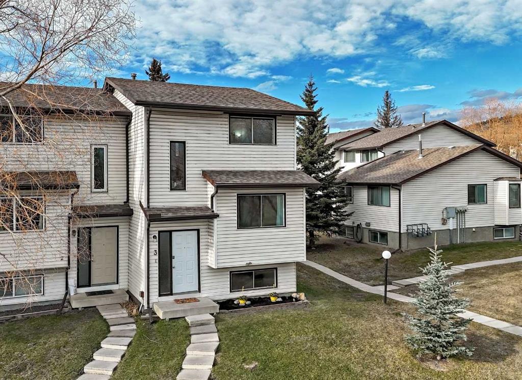 #3 73 Glenbrook Crescent, Cochrane, Alberta, T4C 1G1