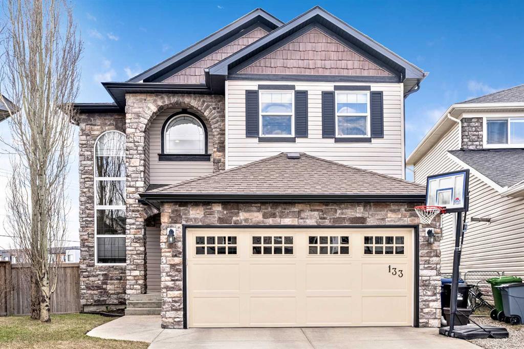 133 Channelside Cove SW, Airdrie, Alberta, T4B2J1