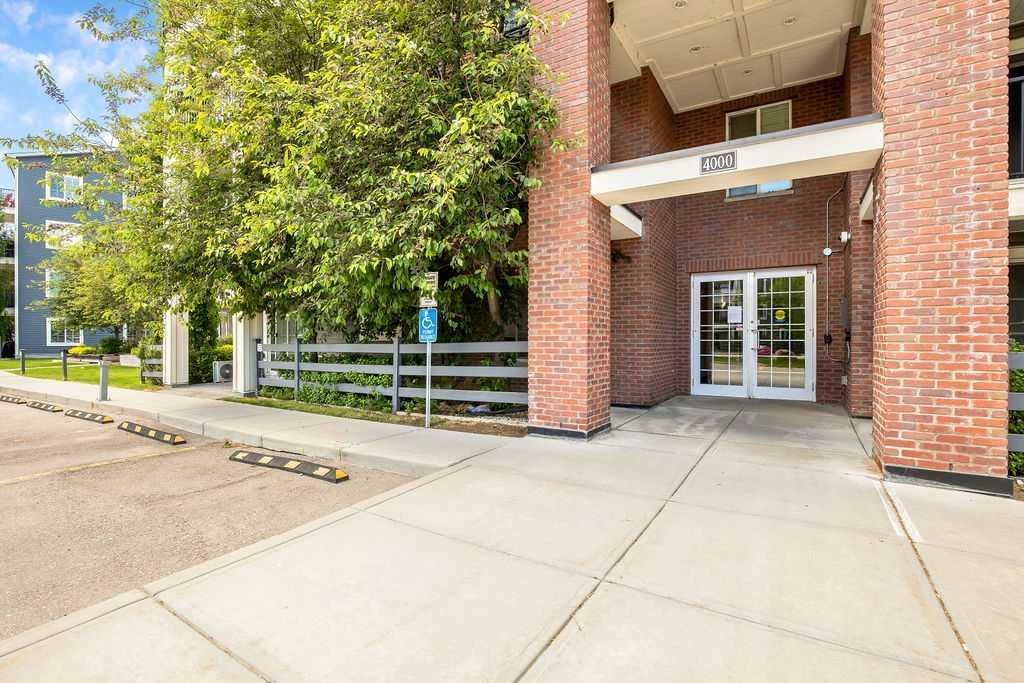 #4209 99 Copperstone Park SE, Calgary, Alberta, T2Z 5C9
