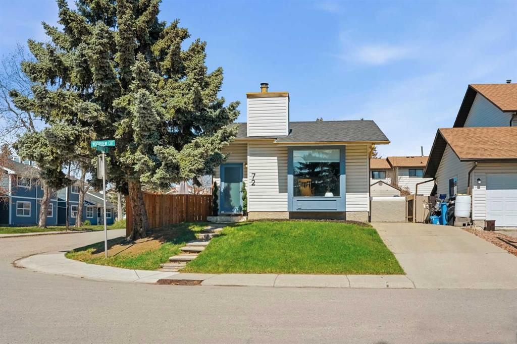 72 Woodview Court SW, Calgary, Alberta, T2W 4X4