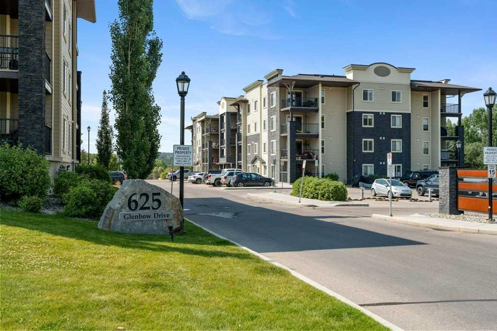 #2302 625 Glenbow Drive, Cochrane, Alberta, T4C 0S7