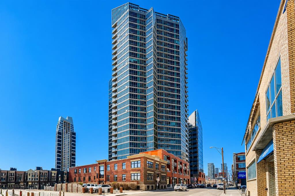 #2206 225 11 Avenue SE, Calgary, Alberta, T2G 0G3
