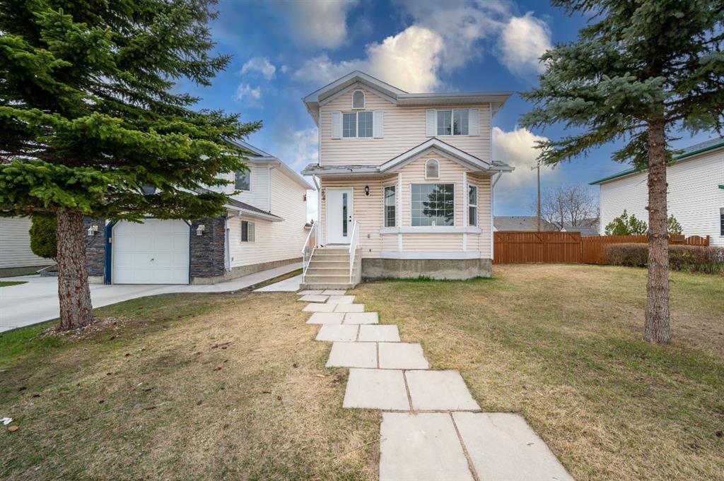 88 Applemont Close SE, Calgary, Alberta, T2A 7S3