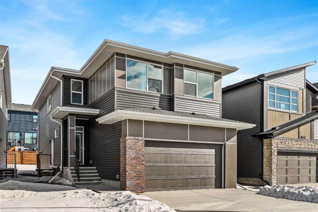 506 Lucas Way NW, Calgary, Alberta, T3P 2E7