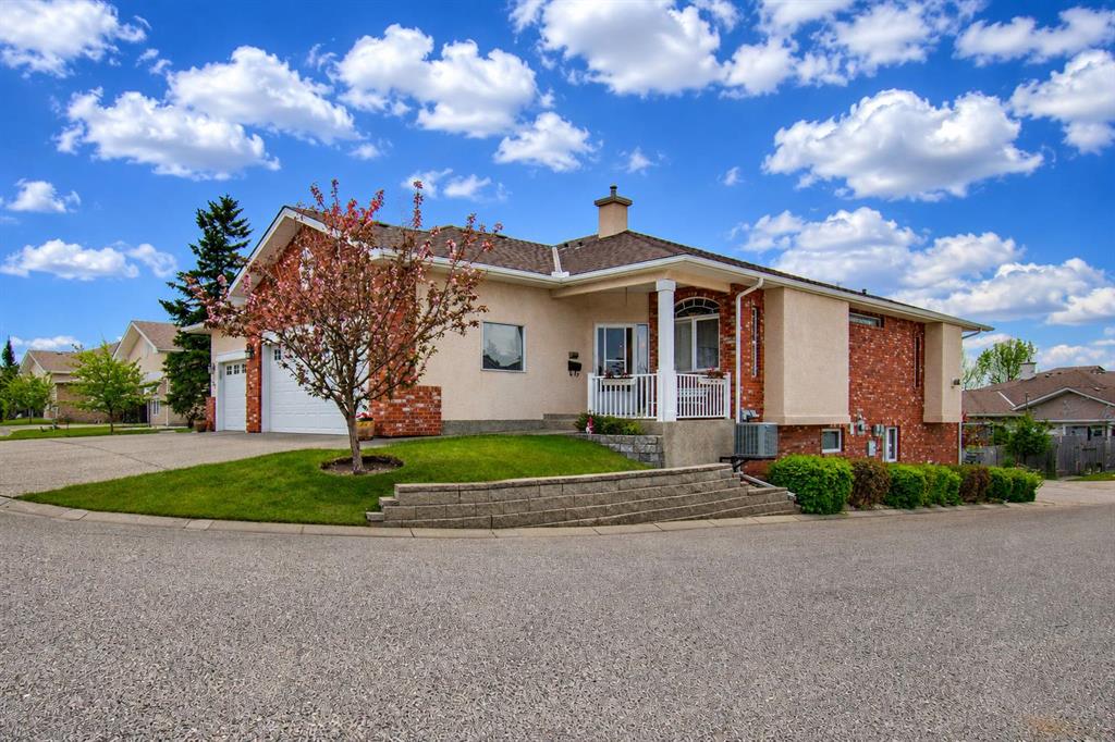 #58 99 Christie Point SW, Calgary, Alberta, T3H 3K8