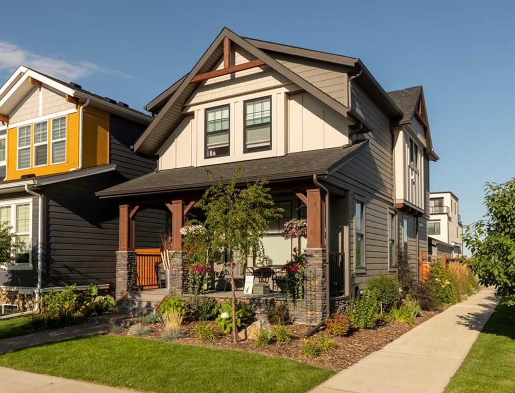 120 Treeline Manor SW, Calgary, Alberta, T2Y 0R7