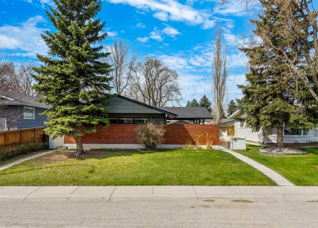191 Maple Court Crescent SE, Calgary, Alberta, T2J 1V9