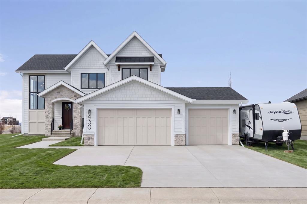 430 Monterra Bay, Cochrane, Alberta, T4C0G9