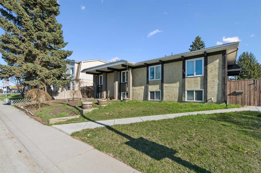11175 Sacramento Drive SW, Calgary, Alberta, T2W 0J6
