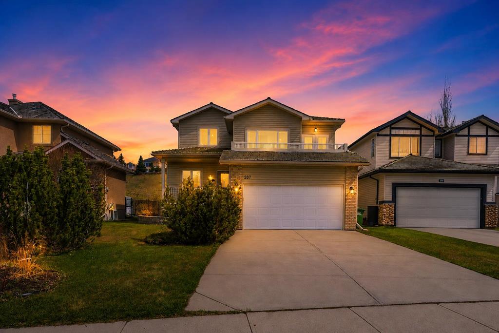 207 Gleneagles View, Cochrane, Alberta, T4C2G5