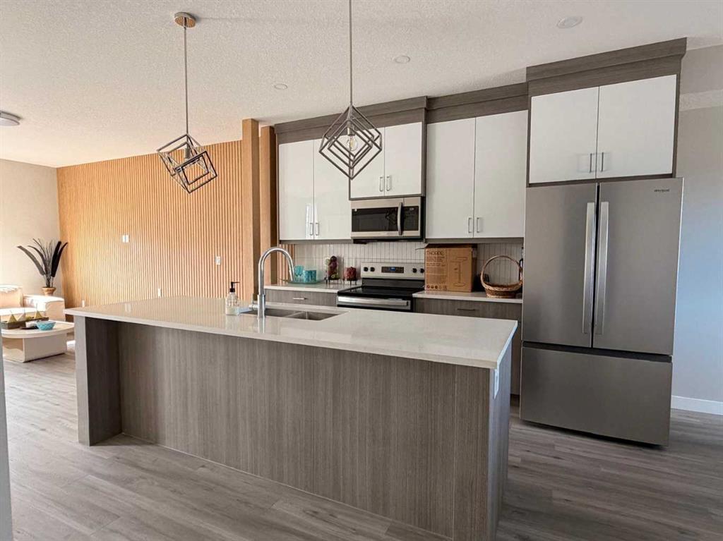 30 Red Sky Manor NE, Calgary, Alberta, T3N 2M2