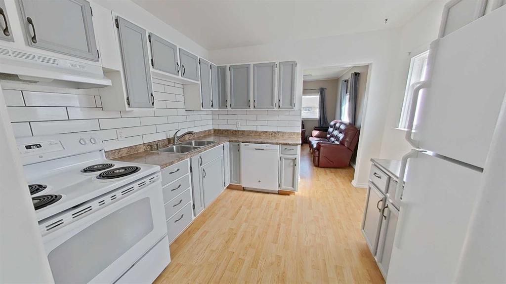 309 52 W Street W, Claresholm, Alberta, T0L 0T0