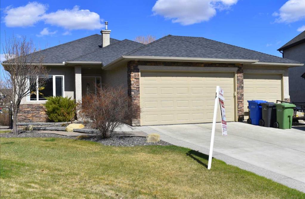 123 PARKMERE Court, Chestermere, Alberta, T1X 1V5