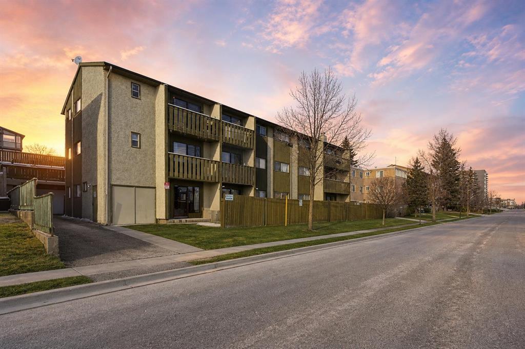 #10 3911 1 Street NE, Calgary, Alberta, T2E 3E2