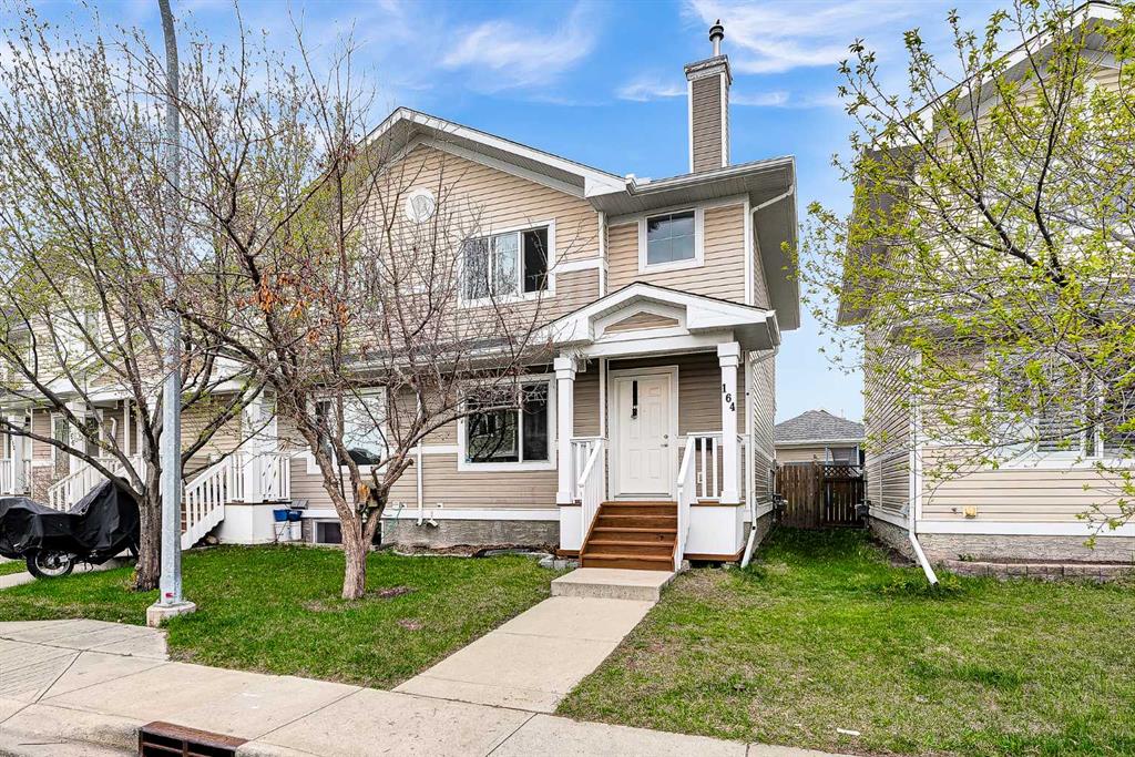 164 Bridleridge Gardens SW, Calgary, Alberta, T2Y 4L4