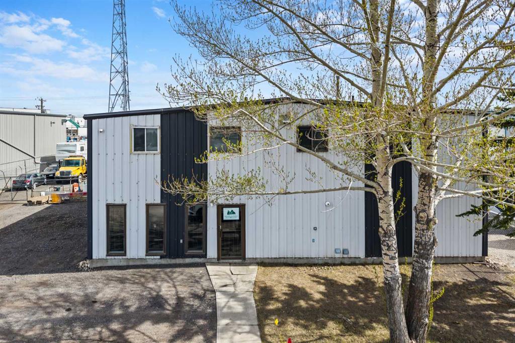 1020 Laut Avenue, Crossfield, Alberta, T0M 0S0