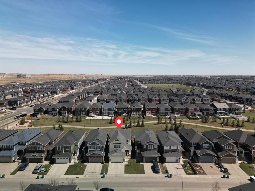 30 Redstone Parade NE, Calgary, Alberta, T3N 0J7