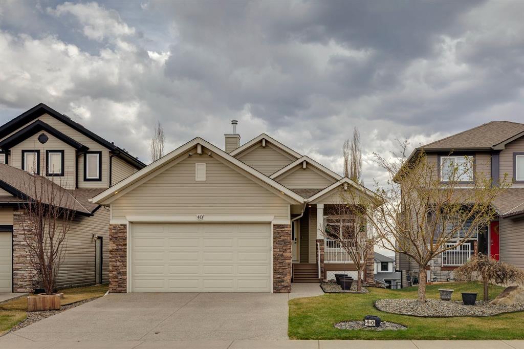 40 Sunset Close, Cochrane, Alberta, T4C 0B3