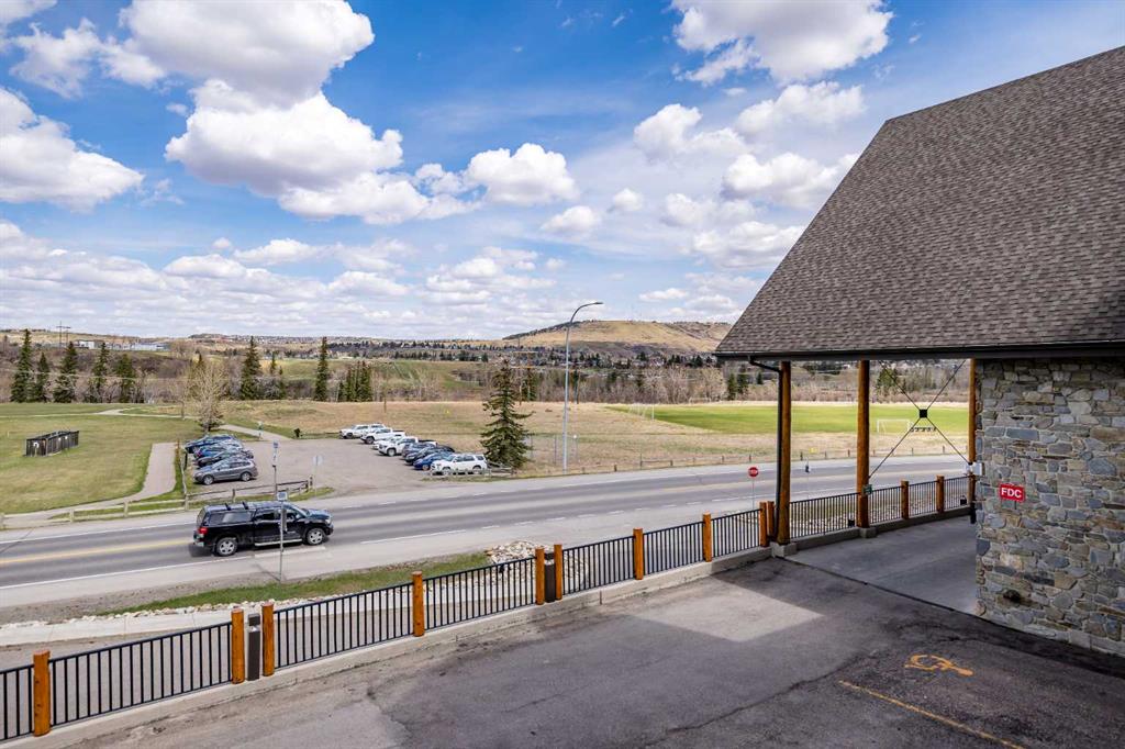 #213 77 George Fox Trail W, Cochrane, Alberta, T4C 0N1