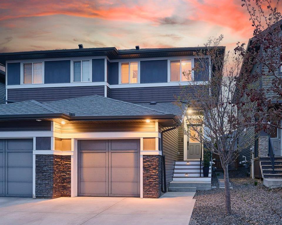 194 Legacy Mews SE, Calgary, Alberta, T2Y 0Y5