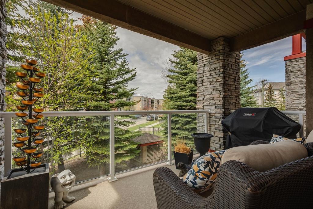 #. 2205 Lake Fraser Green SE, Calgary, Alberta, T2J7H8