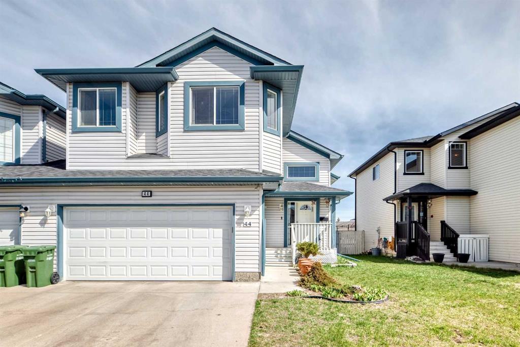 44 Canoe Square SW, Airdrie, Alberta, T4B 2N5