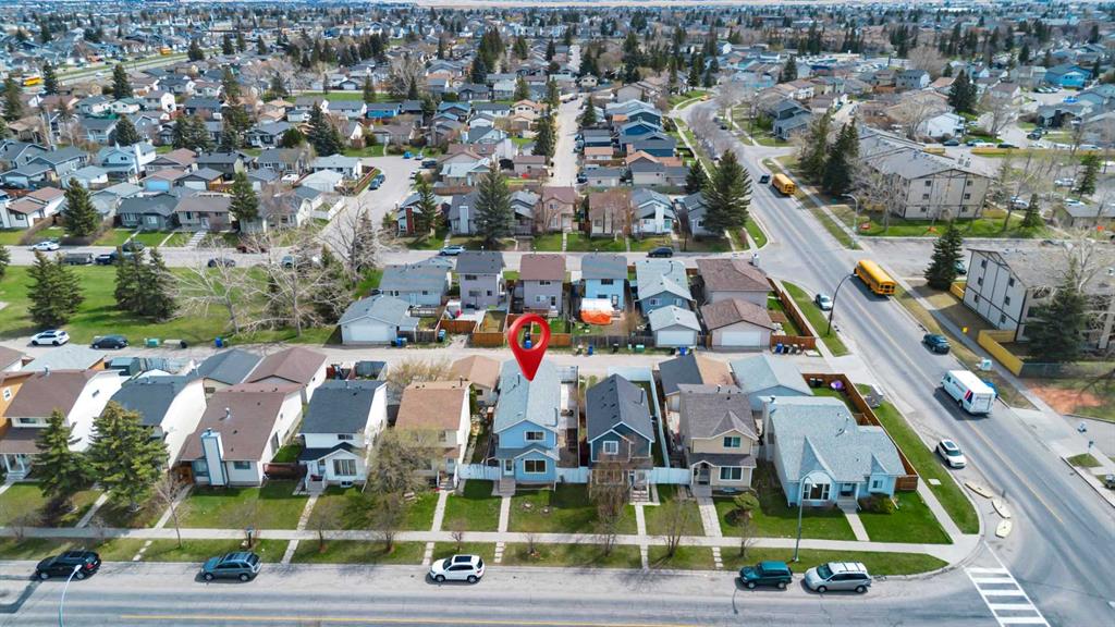 6408 54 Street NE, Calgary, Alberta, T3J1Z5