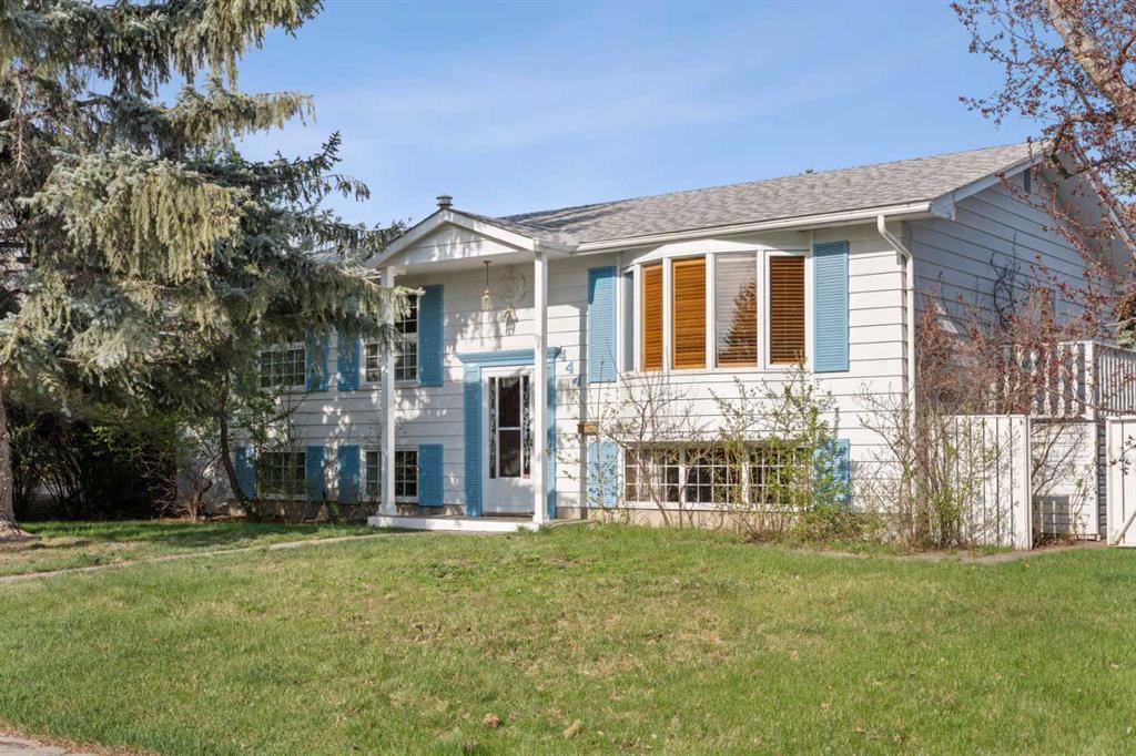 444 Woodland Crescent SE, Calgary, Alberta, T2J 1J9