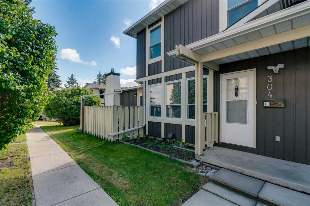 #304 544 Blackthorn Road NE, Calgary, Alberta, T2K 5J5
