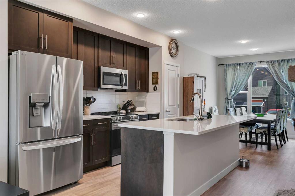 76 Carrington Boulevard NW, Calgary, Alberta, T3P 1K6