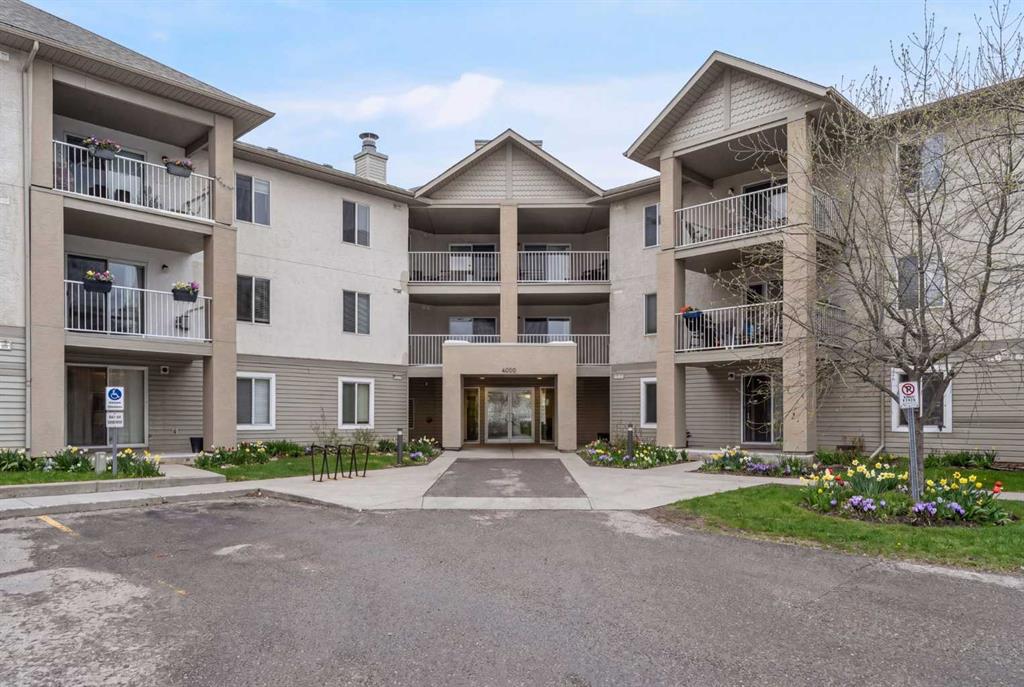 #107 4000 Citadel Meadow Point NW, Calgary, Alberta, T3G 5N5