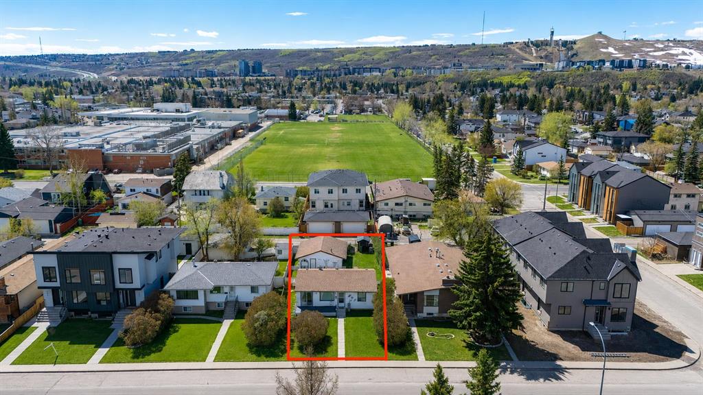7939 47 Avenue NW, Calgary, Alberta, T3B 1Z3