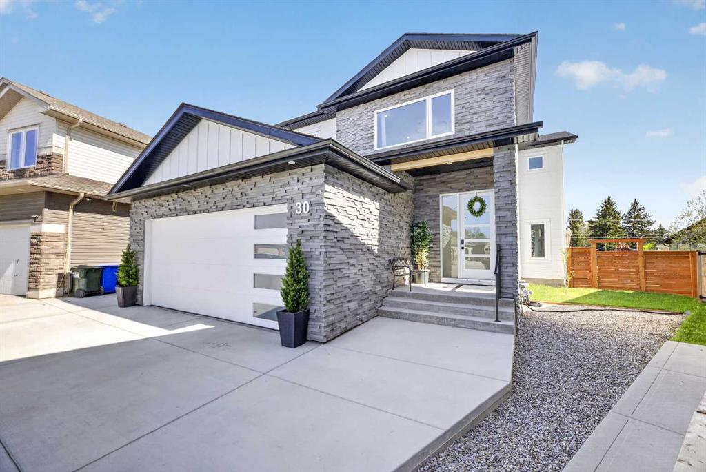 30 Silverstone Place, Didsbury, Alberta, T0M 0W0